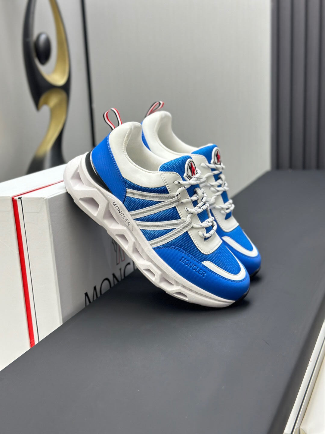 2025 Unisex Moncler Blue White Nylon Mesh Trailgrip GTX Trail Running Shoes KFY00390