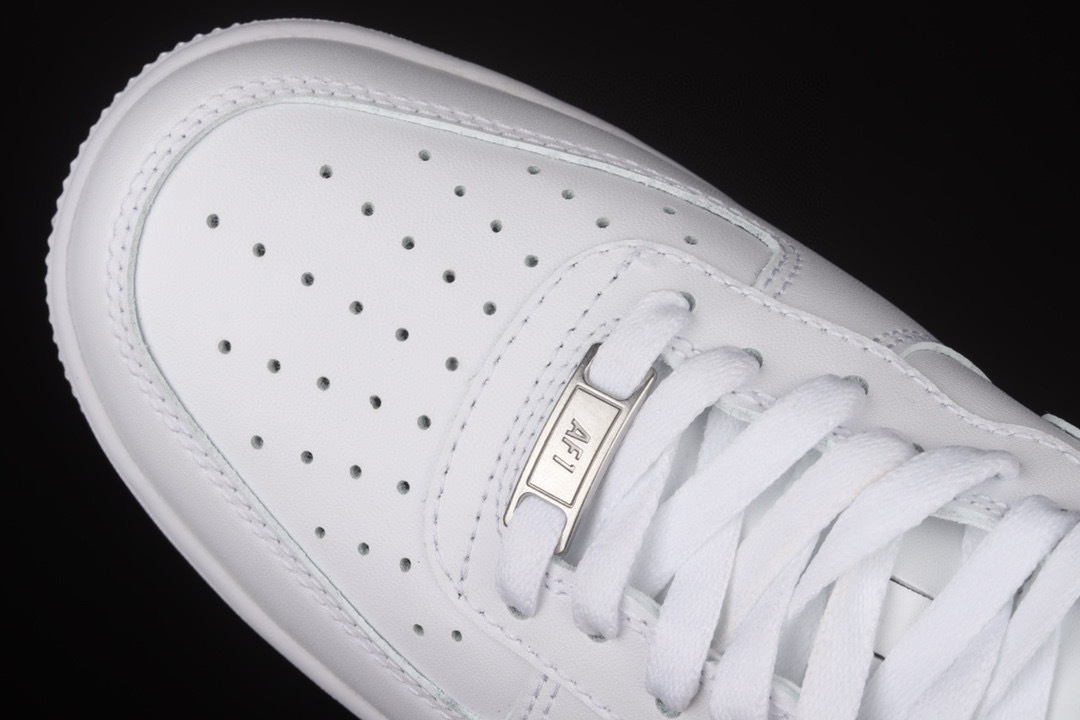 Nike Air Force 1'07 Low Casual Sneakers - CW2288-111
