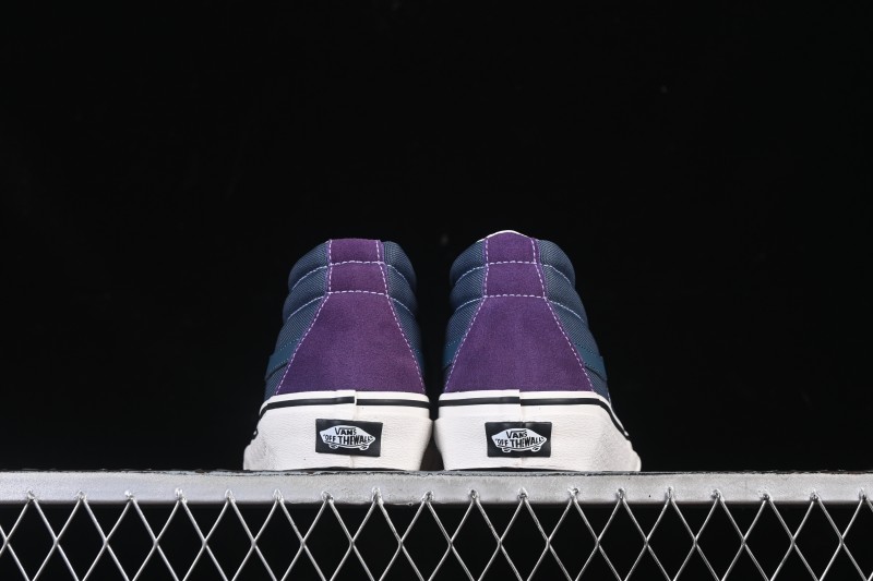 Vans Sk8-Mid Mid-Top Casual Skateboarding Shoes with Vulcanized Construction - VN0A4UUK76Y
