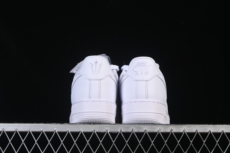 Nike Air Force 1 '07 Low Retro Basketball Sneakers with Full-Grain Leather Upper - CZ8065-100