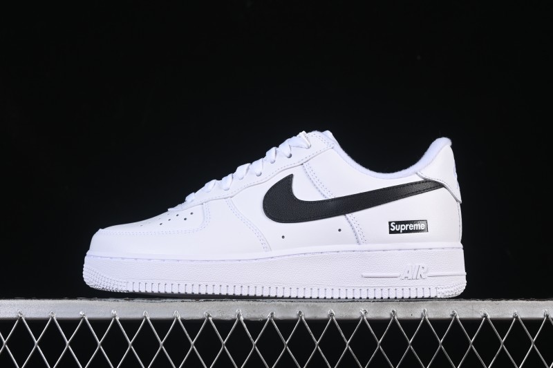 Nike Air Force 1 '07 Low Supreme Collaboration Casual Sneakers with Full-Length Air Cushion - CU9225-102