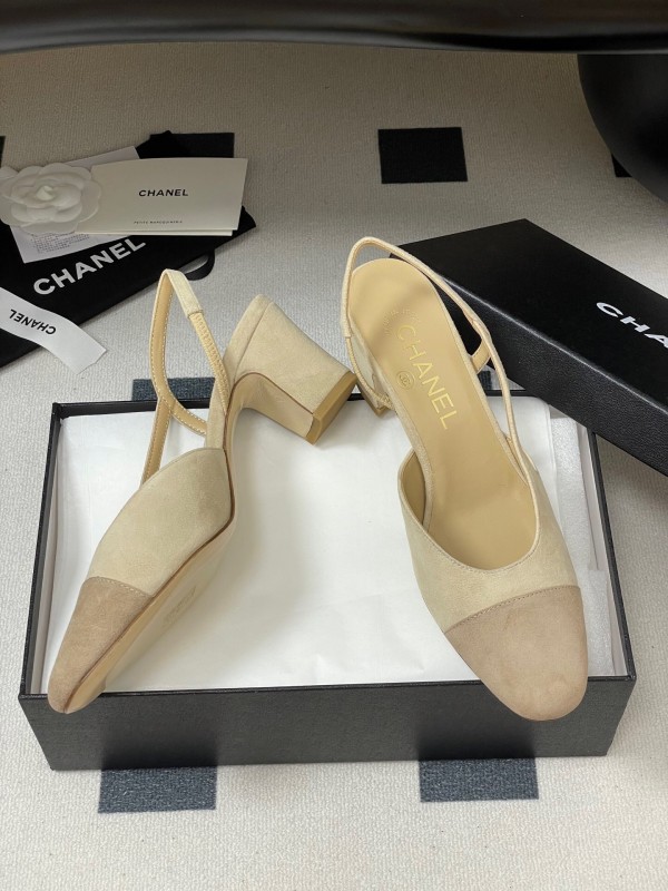 Chanel Sling-back Two-tone Suede Slingback Sandals Flat/Heeled - KFY00280