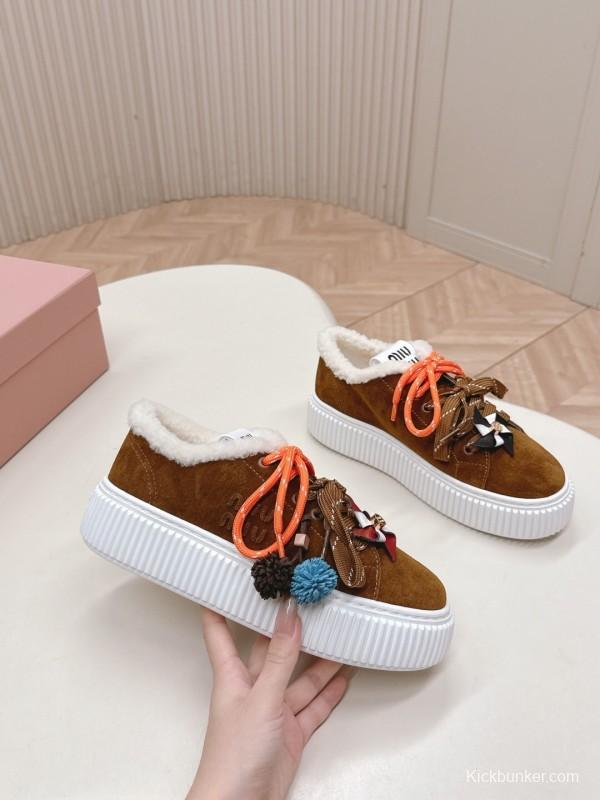 MIUMIU 3D Embroidered Platform Casual Shoes - LY00320/LY00340