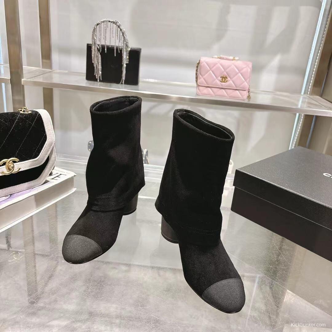 Chanel 2025/SS Autumn Winter Runway Turn-Cuff Chunky Heel Straight Boots Tube Boots with Classic Color Blocking - LY00400
