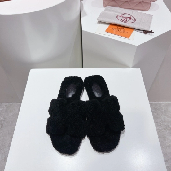 H Teddy Wool H Slippers Flat Sole Winter Edition - LY00240