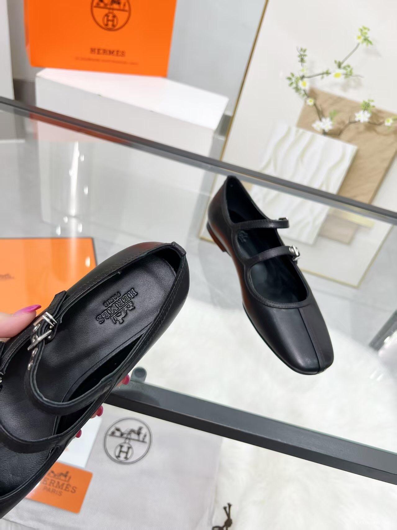 Hermès Classic Sandals with Upgraded Craftsmanship and Materials - LY00300