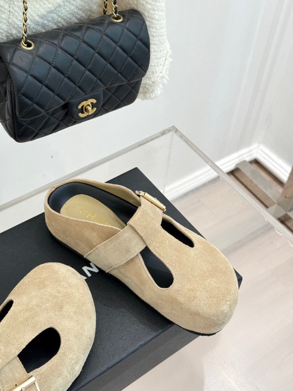 Chanel 2025 SS Minimalist Retro Birkenstock Sandals Half-Slip - KFY00280