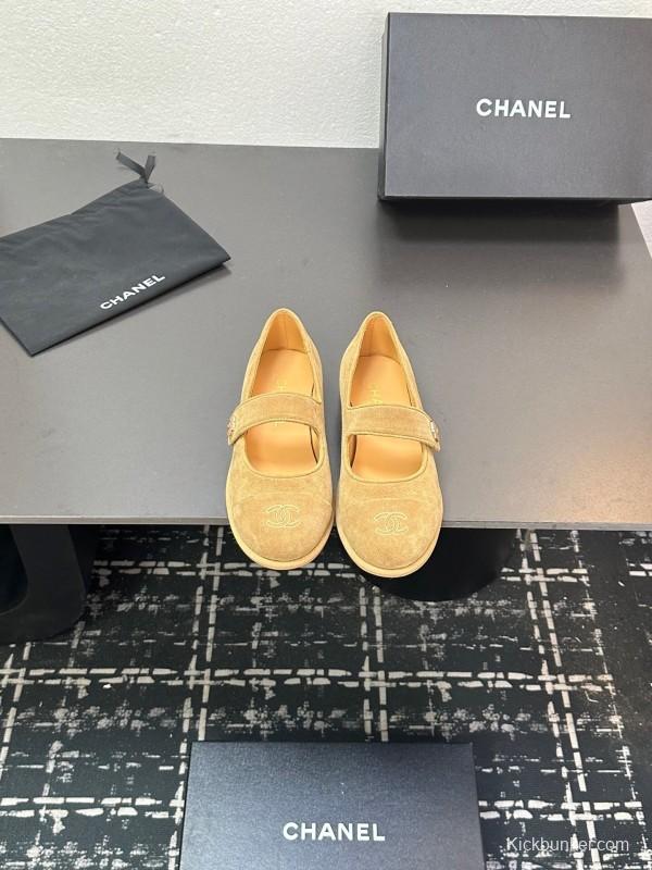 Chanel Quilted Flats Slip-On Mules - KFY00280