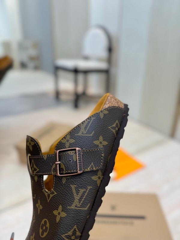 Louis Vuitton Boston Closed-Toe Soft Sole Mule Slippers - KFY00300