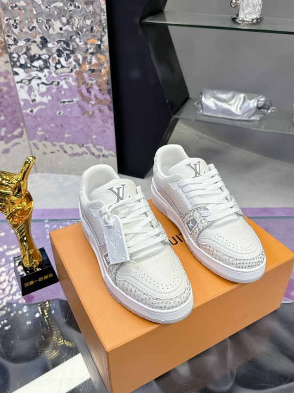 Louis Vuitton LV Trainer Maxi Sneakers Series Snake Print - AS00430