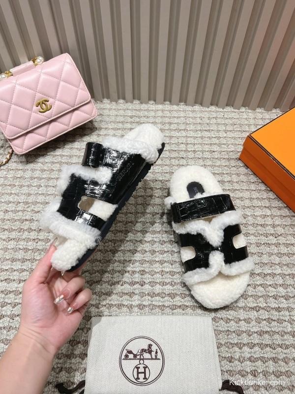 H Sandals 2025 SS Collection Lightweight Summer Flip Flops - LY00280