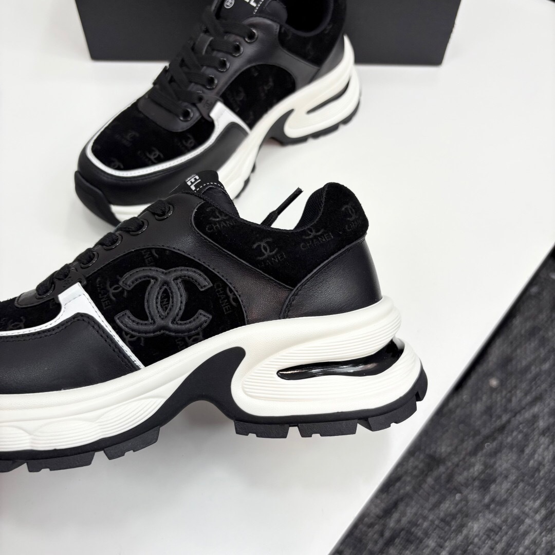 Adidas 2025 SS Panda Sneakers Casual Sports Shoes - LY00340