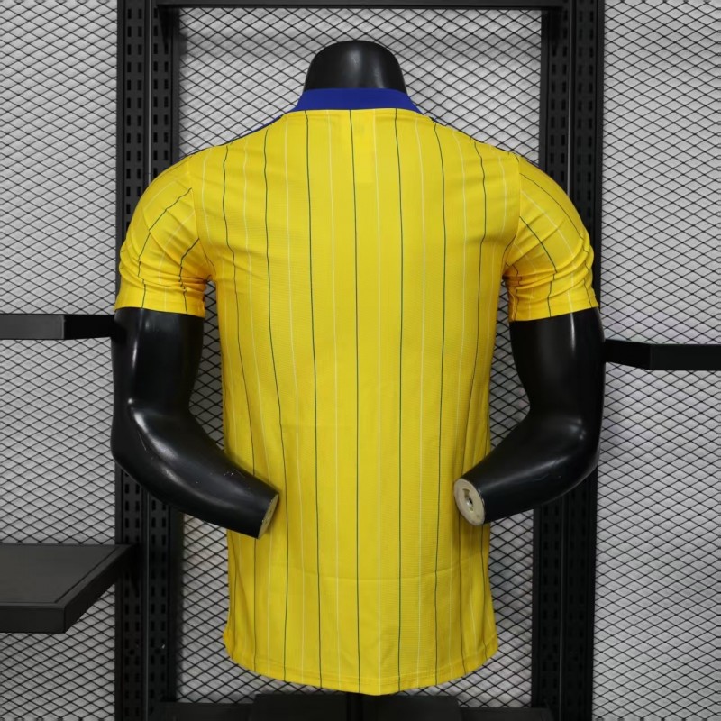 Player Version 25/26 Leeds United Retro Home Yellow with Vertical Stripe Pattern Jersey