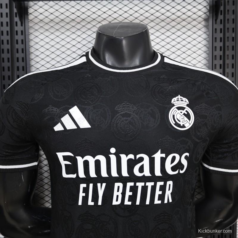 25/26 Player Version Real Madrid Black with Subtle Crest Pattern Jersey