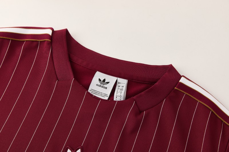 26/27  Arsenal  Maroon Pinstripe Short Sleeve+Soccer Shorts