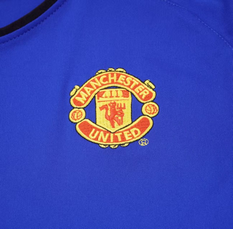 Retro Kids 02/03 Manchester United Blue Third Jersey