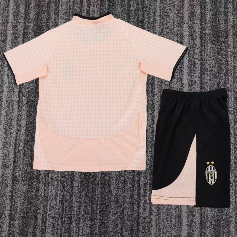 Retro Kids 03/04 Juventus Away Jersey