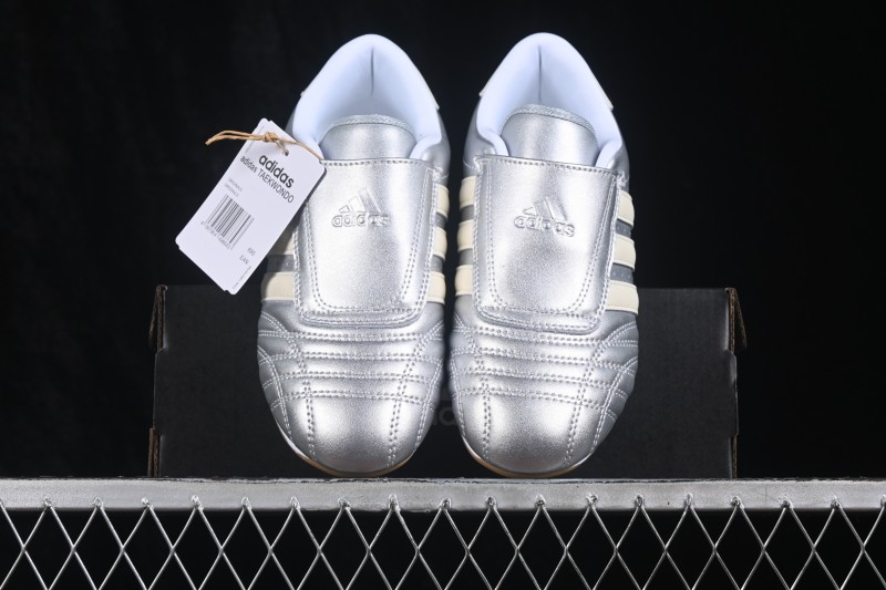 Adidas Originals Taekwondo Low-Top Training Shoes with Comfort Fit and Anti-Slip Sole - JS4023