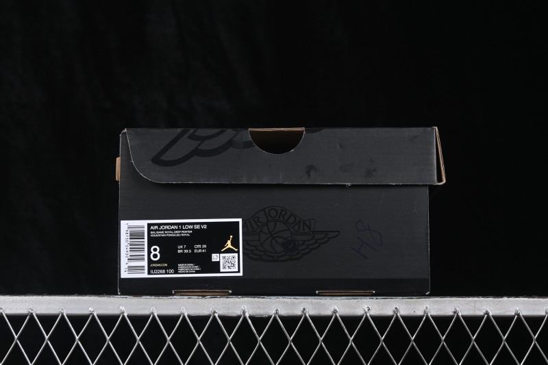 Nike Air Jordan 1 Low Retro Basketball Shoes with White Grey Crackle Design - IU2268-100
