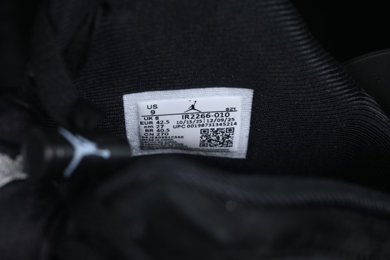 Nike Air Jordan 6 Retro Cap and Gown Graduation Theme Running Shoes - IR2266-010