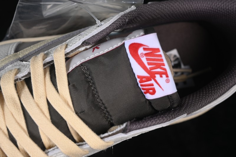 Nike Travis Scott x Air Jordan 1 Low OG Retro Basketball Shoes with Reverse Swoosh Design - DM7866-162
