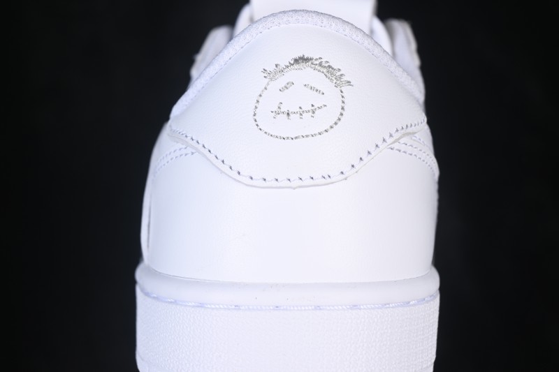 Nike Travis Scott x Air Jordan 1 Low OG Retro Sneakers with Reverse Swoosh Design - TD1228-111