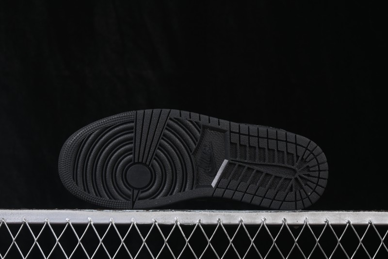 Nike Air Jordan 1 Low Retro Basketball Shoes with Classic Design - IQ9701-010