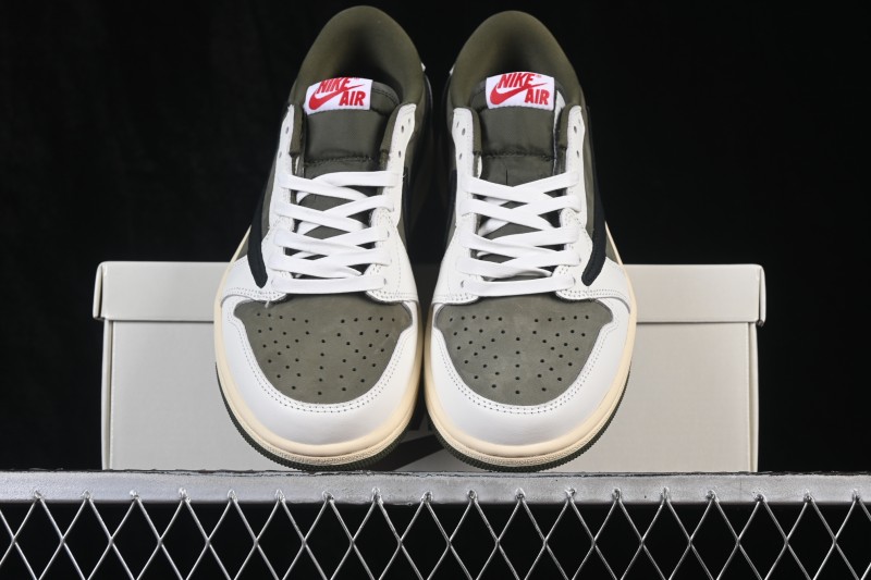 Nike Air Jordan 1 Low OG Travis Scott Reverse Swoosh Premium Leather Sneakers - DM7866-200