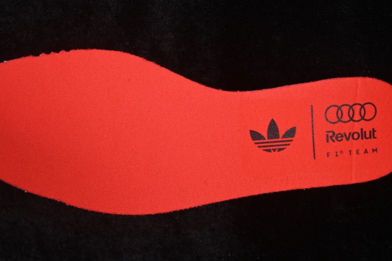 Adidas Originals SL 72 Retro Running Shoes with Classic Suede and Mesh Upper - KJ1205