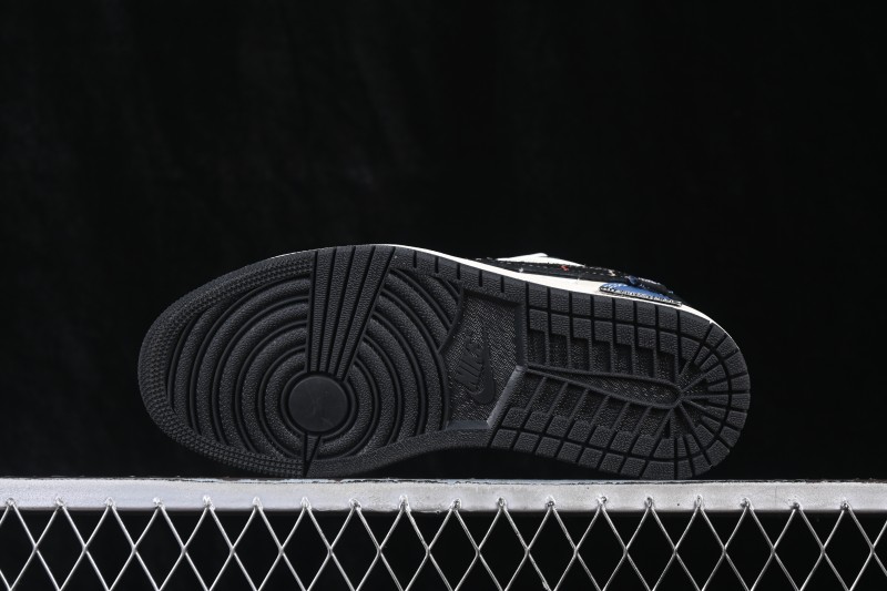 Nike Air Jordan 1 Low Retro Basketball Shoes with Classic Design - 553558-081