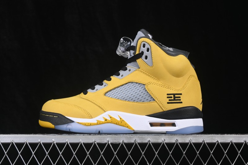 Nike Air Jordan 5 Retro Tokyo Limited Edition Basketball Shoes with Premium Leather Upper - IO3372-700
