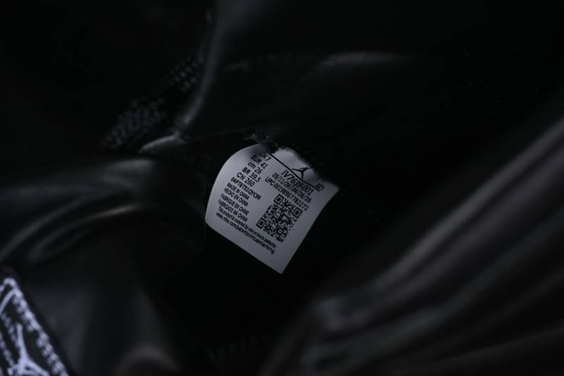 Comme des Garçons x Air Jordan 11 Retro 'Black' OG Collaboration High-Top Basketball Shoes - IV7639-001