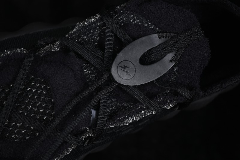 Nike Fragment Mind 002 Neuro-Science Foot Massage Sneakers - IQ8504-002