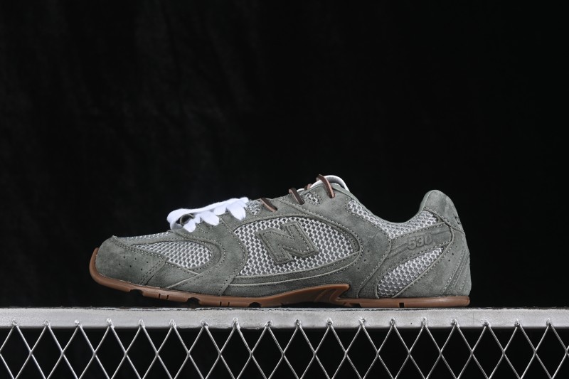 MiuMiu x New Balance 530 Low-Top Classic Retro Lifestyle Sneakers with Deconstructed Design and Dual Laces - AJD4