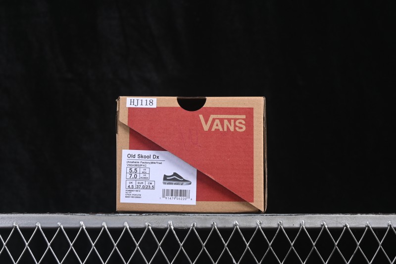 Vans Old Skool Dx Low Top Casual Skate Shoes - VN0A38G2PXC