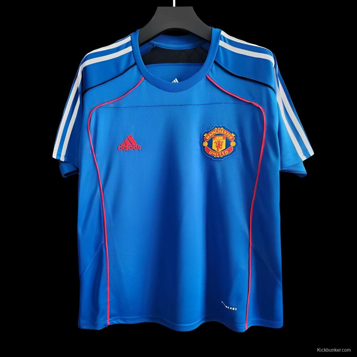 25/26 Manchester United Blue T-Shirt