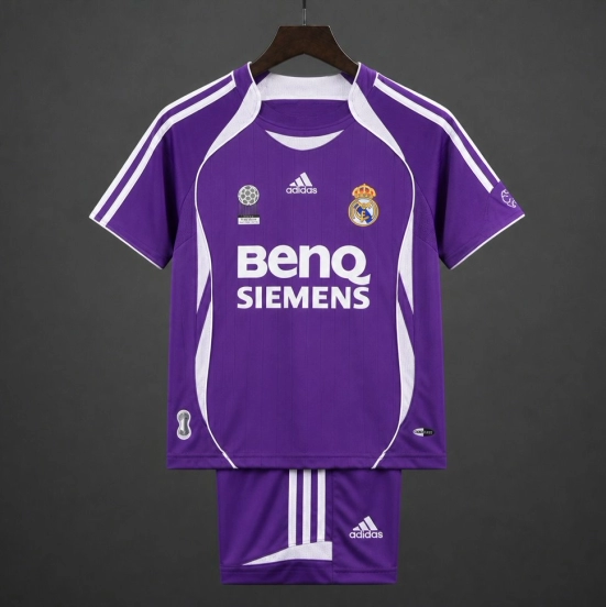 Retro Kids 06/07 Real Madrid Away Purple Jersey
