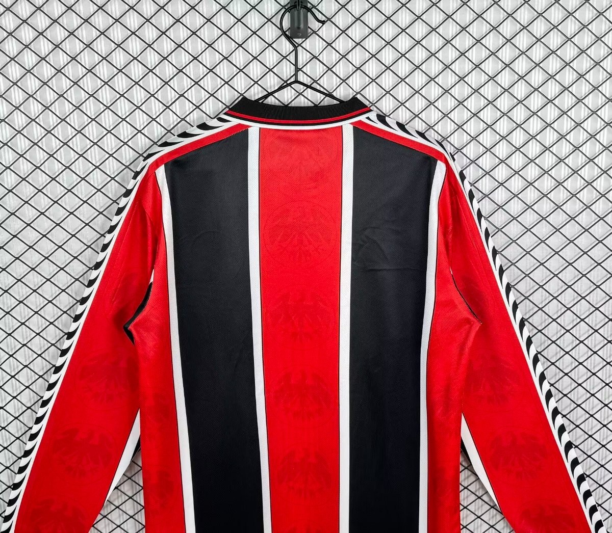 Retro 95/96 Eintracht Frankfurt Home Long Sleeve Jersey