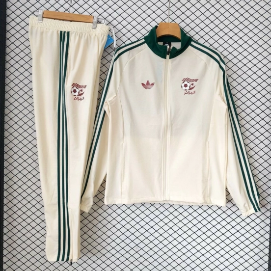 26/27 Algeria Cream & Green Retro Training Tracksuit