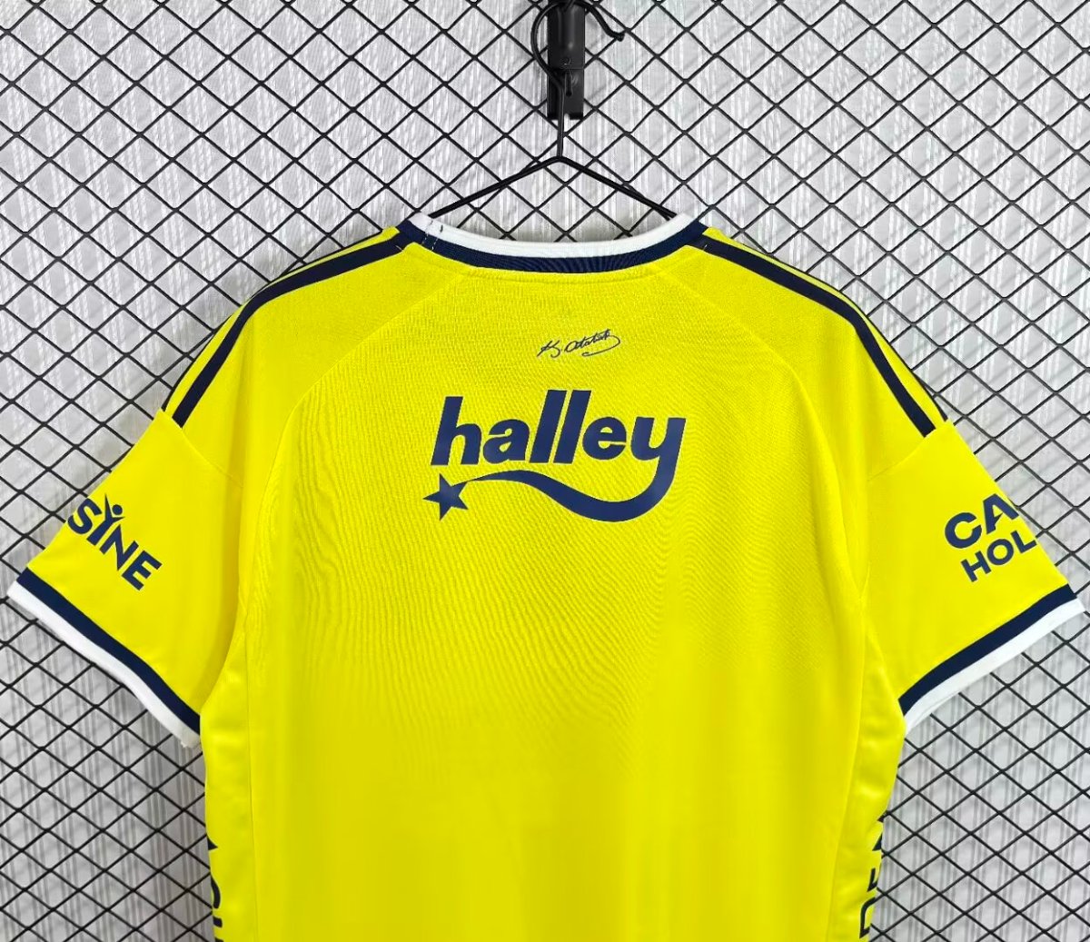 26/27 Fenerbahçe SK Yellow & Navy Blue Stripes Home Jersey