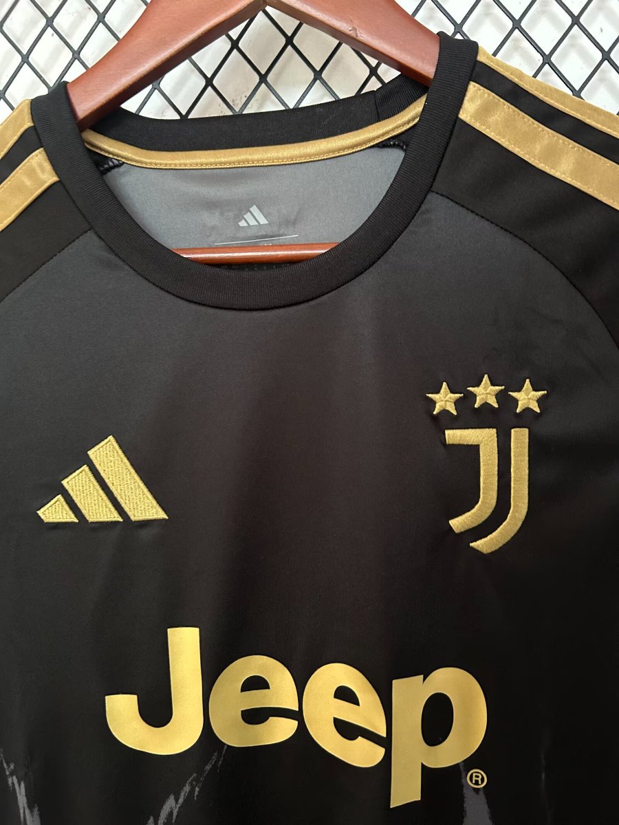 26/27 Juventus Third Black Jersey
