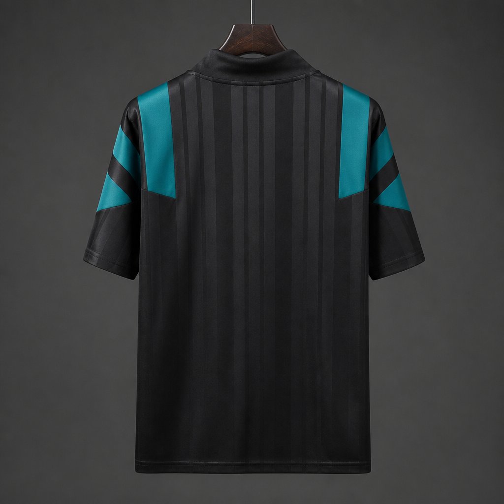 26/27 Liverpool EQT  Black Jersey